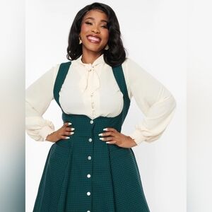 NWT - Unique Vintage - Bow-tie Blouse - 4X - Ivory